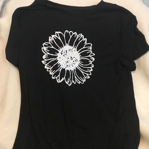 NWOT sunflower shirt size 3X JUNIORS